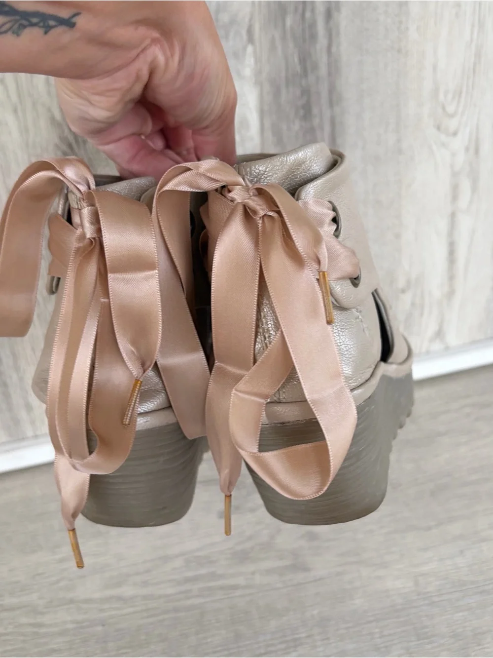 Fly London Yema Peep Toe Wedge Sandals Womens Size 40 - 9 - 9.5 Beige